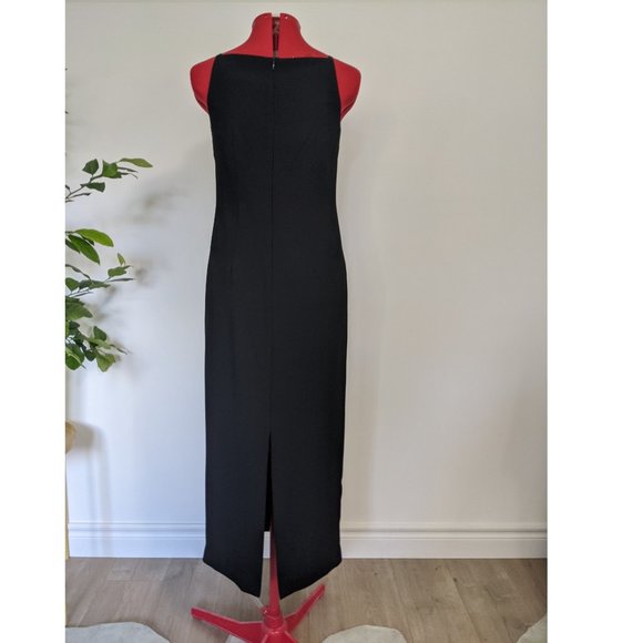 Petites - Classic Black high neck dress with back slit - Picture 2 of 2
